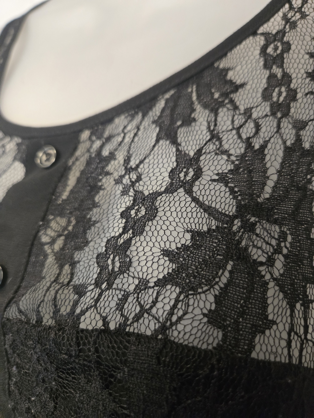 Black Lace Overlay High-Low Dress - Picture 7 of 16